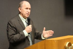 Governor Bill Walker addresses the Sitka Chamber of Commerce, April 3, 2015. (Emily Kwong/KCAW)