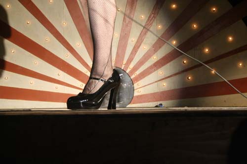 Cabaret troupe struts its stuff