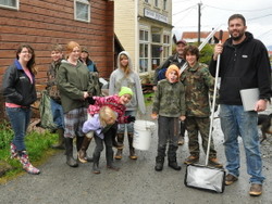 Tenakee seeks families to keep school open