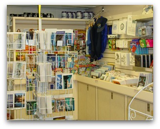 Ferry gift shops to close