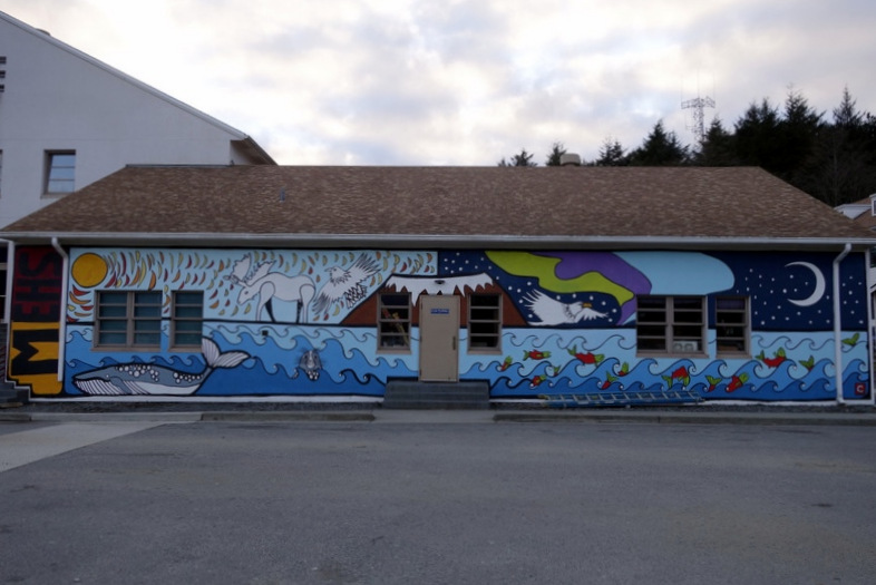 Mural brings a touch of home, to 400+ students