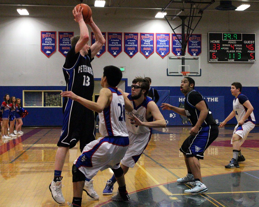 Vikings storm Sitka