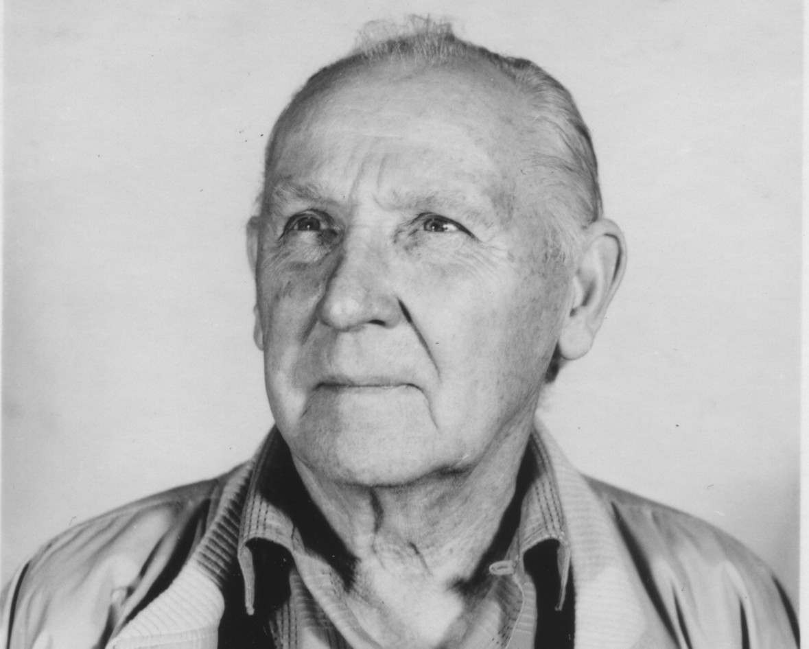 Hear the archives of Sitka History Minute!