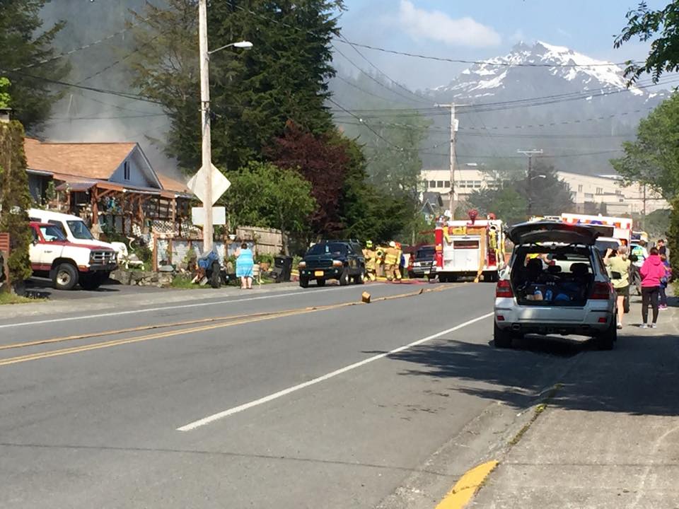 Two sustain minor injuries in Sitka duplex fire