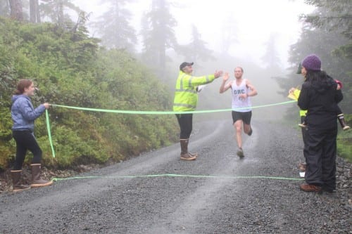 Sam Scotchmer won his sixth straight Alpine Adventure Run, crossing the finish line at 1:06:31. (Rachel Waldholz/KCAW)