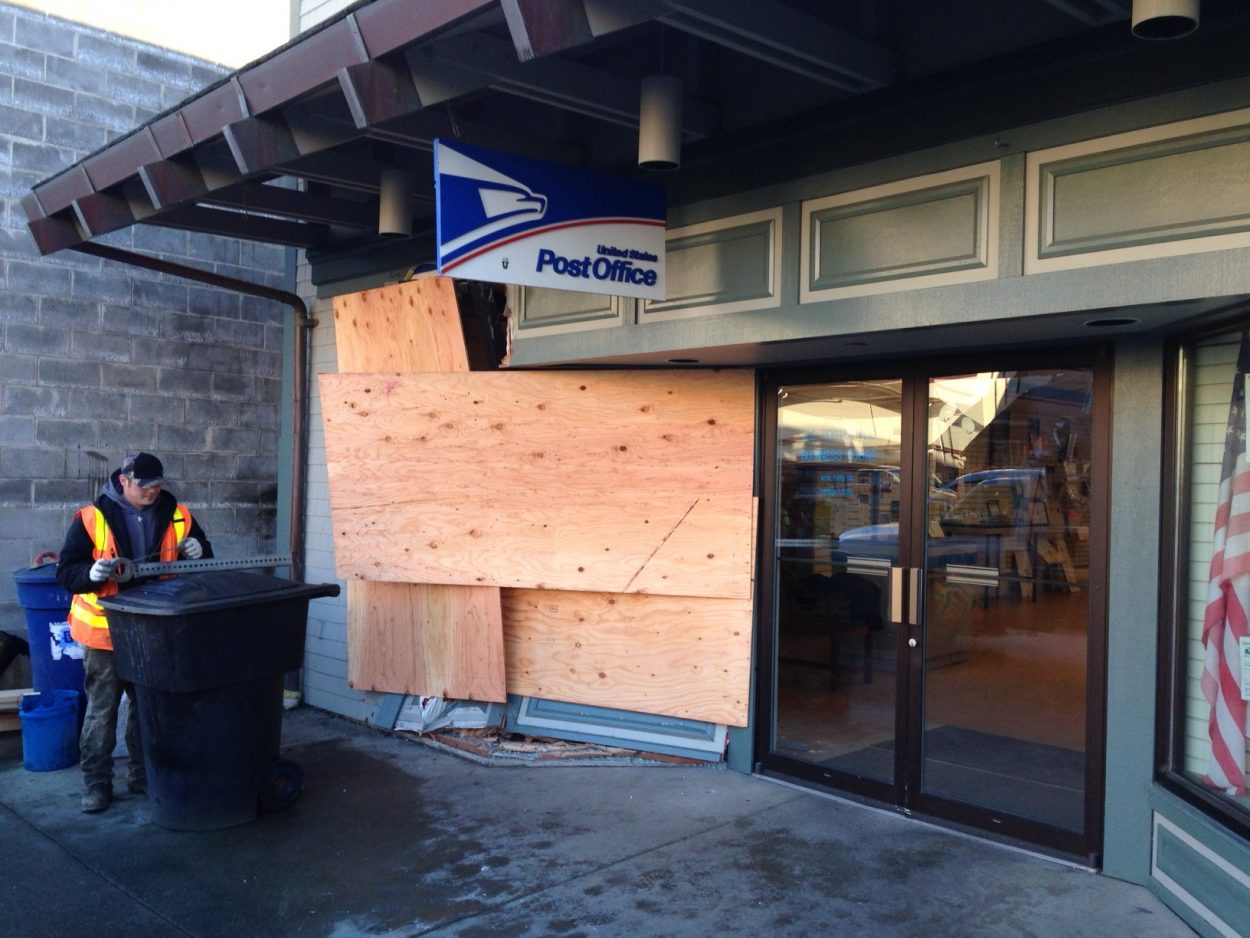 Suspected drunk driver crashes into Sitka post office