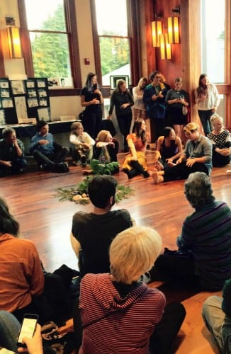 09Festival4 Gathering for the final showcase of the festival. (Anna Weitelmann photo)