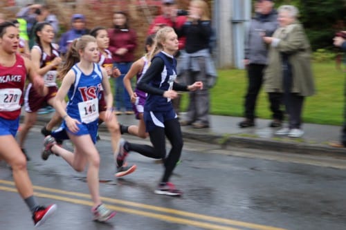 Racers leave the starting line of the 1A/2A/3A race.  (KCAW Photo/Emily Russell).