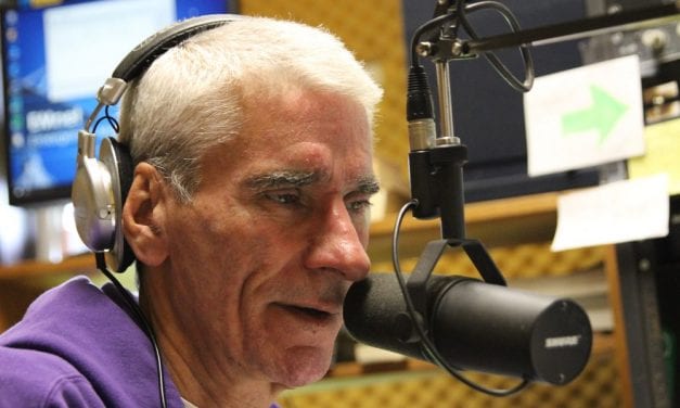 Longtime radio host Larry Snider retires