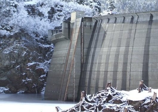 Failed protective device trips breaker at Green Lake, causing outage