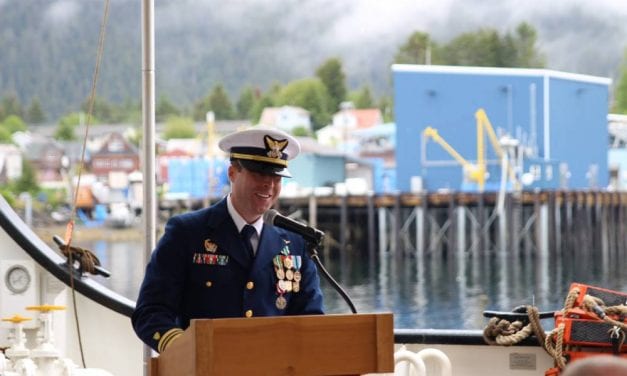 Kukui crew welcomes new commander