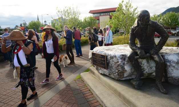 Assembly approves plan to relocate Baranov statue