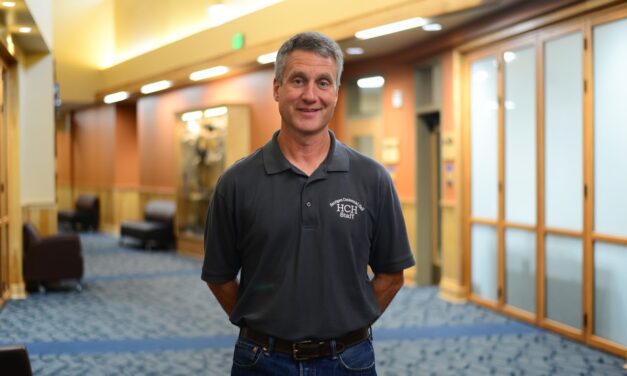 S’long, Don! Harrigan Centennial Hall manager wraps a 38-year career