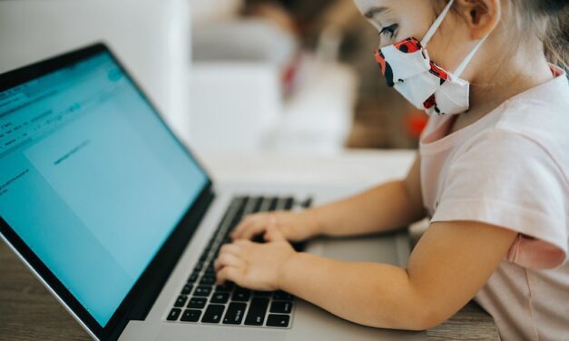 School board hears the case for keeping Sitka’s kindergarteners in school, even in a serious covid outbreak