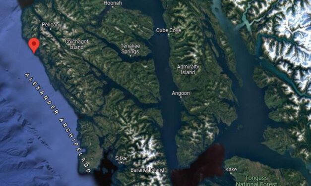 Good Samaritans ‘save three lives’ in sinking near Porcupine Rock