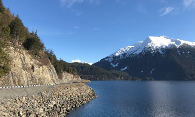 No serious injuries in truck rollover