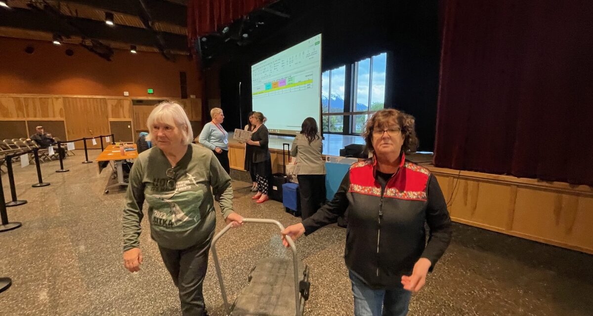 Sitkans reject ballot prop to cap cruise traffic