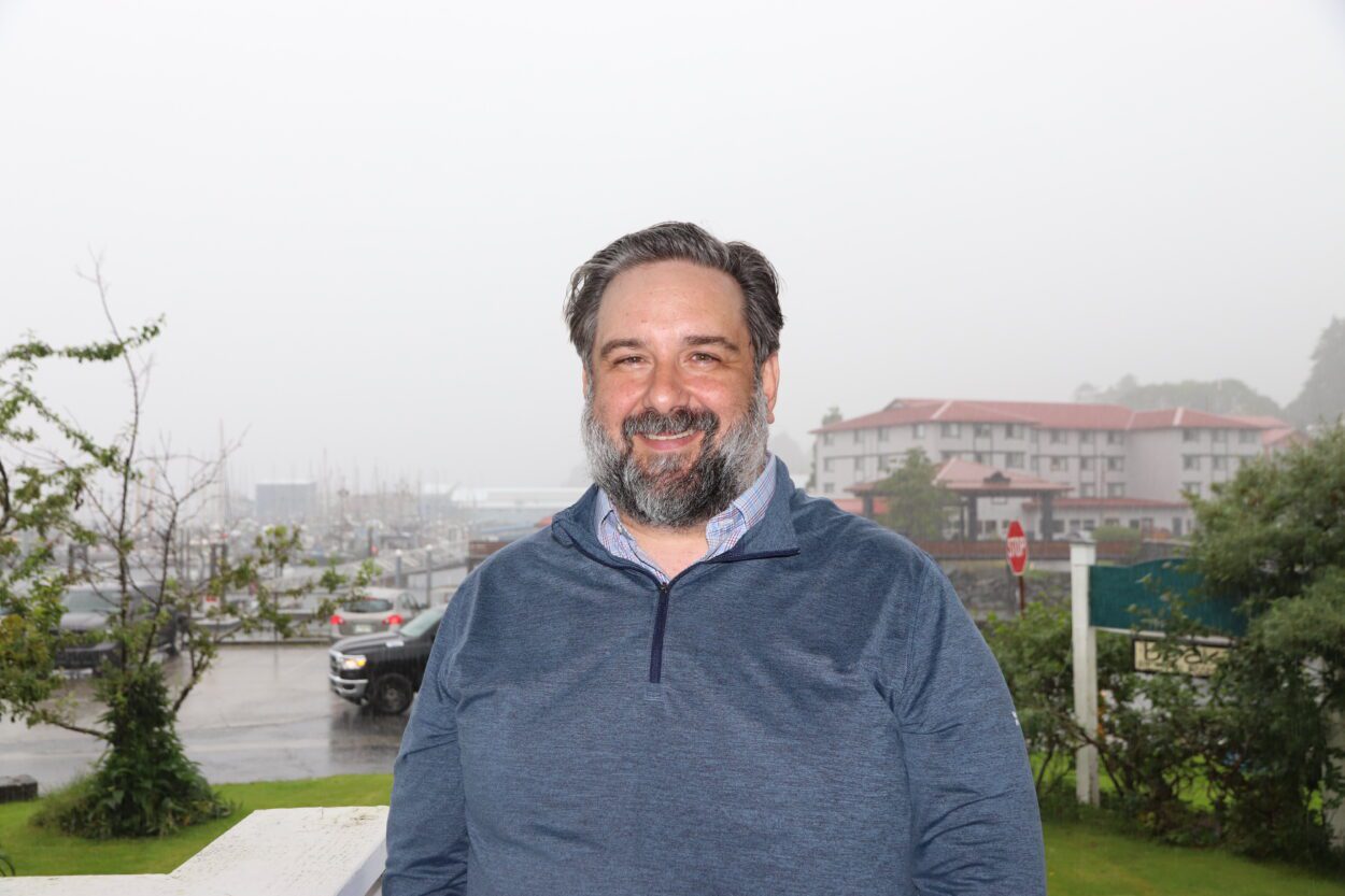 The current image has no alternative text. The file name is: Jonathan-Wolf-250811-scaled.jpg