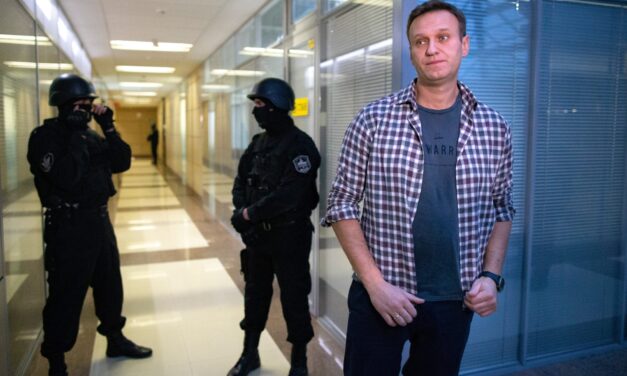 5 European nations say Alexei Navalny was poisoned and blame the Kremlin