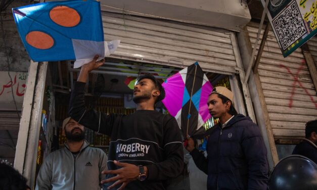 After a 2-decade ban, kites fill Lahore’s skies during a Pakistani springtime festival