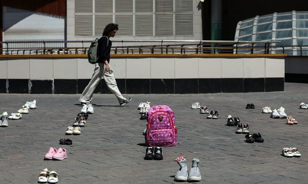 Iran’s foreign minister awaits U.S. delegation to Pakistan for peace talks