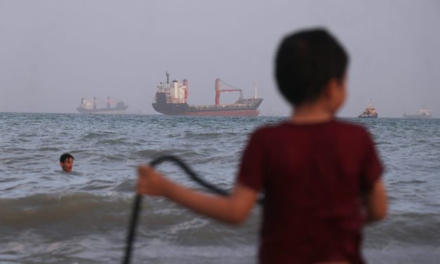 U.S. military says it intercepted Iranian attacks on 3 Navy ships in Strait of Hormuz