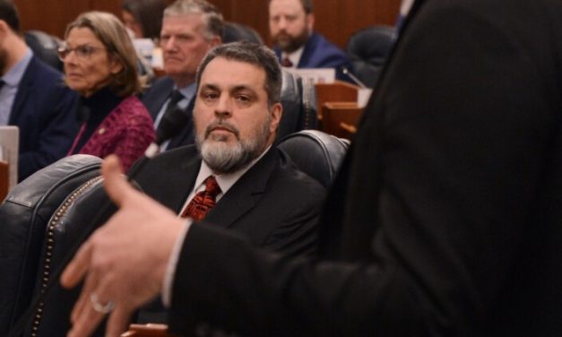 Gas pipeline deadlock continues in Alaska Senate as special session nears end