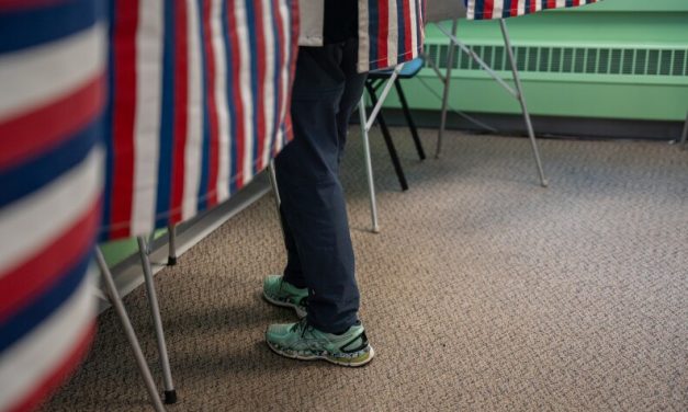 Alaskans face August vote on ending unlimited campaign donations