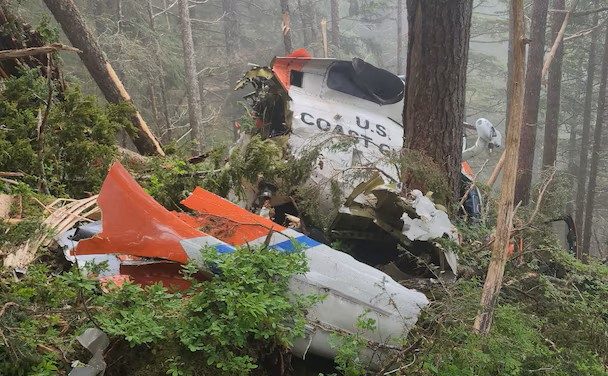 Team to salvage site of Coast Guard helicopter crash in Sitka