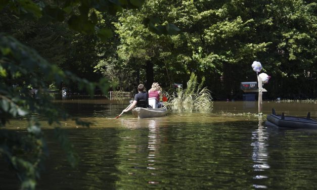 Multiple people dead as flooding continues in Indiana
