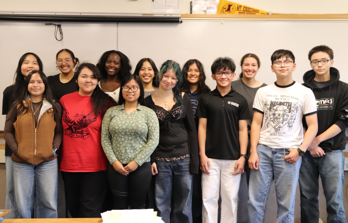 High school club looks to inspire next generation of educators - KCAW